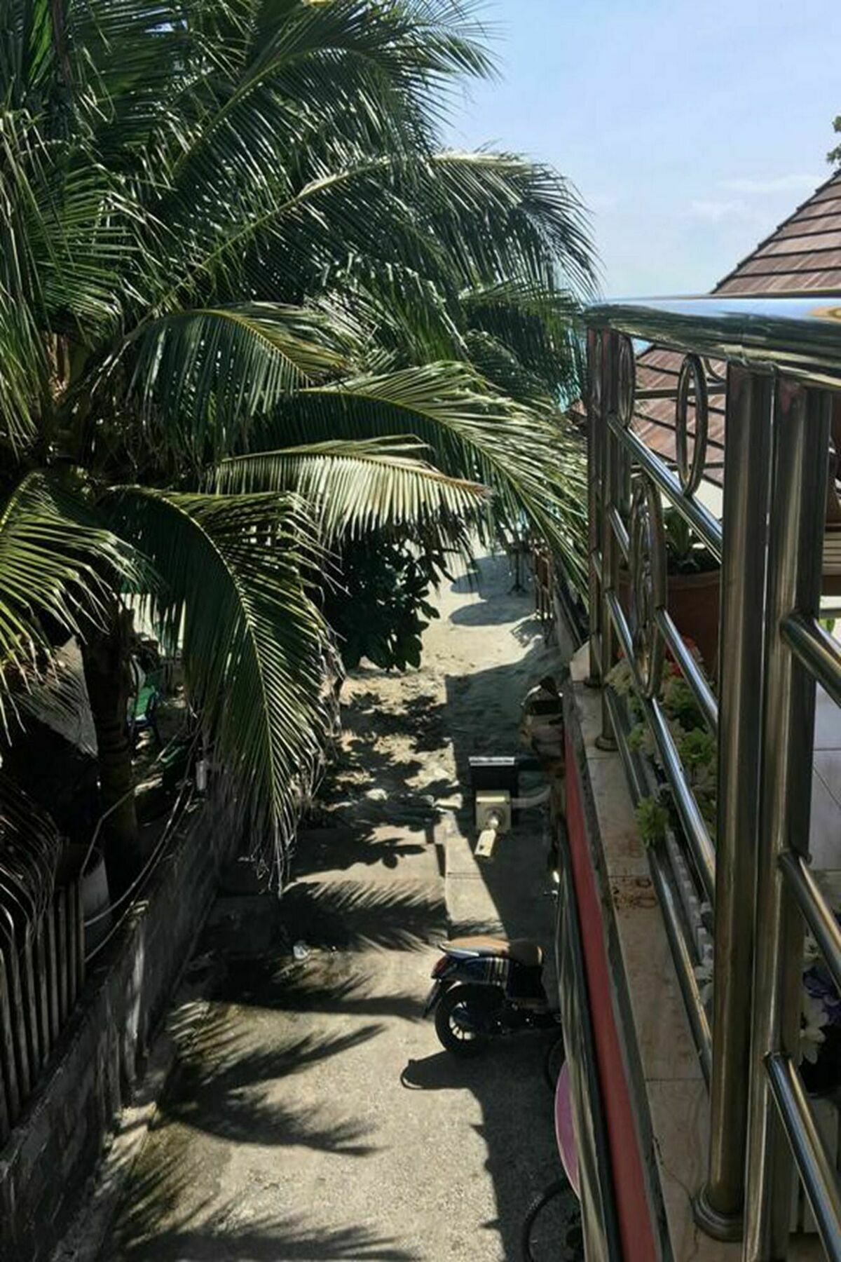 Balcony & Bedroom 罗勇 外观 照片